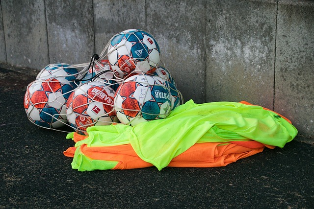 激烈排名竞 激烈排名竞